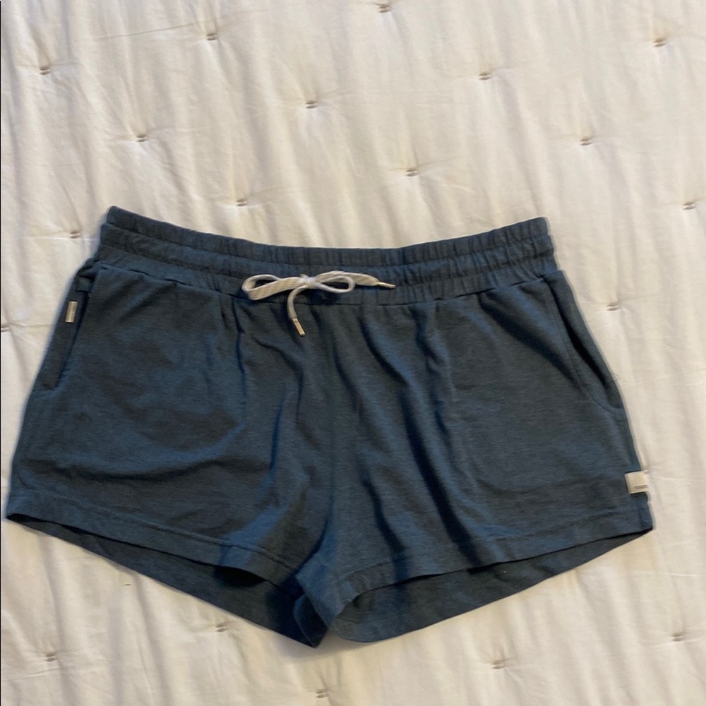 Women's Green/gray Vuori Shorts